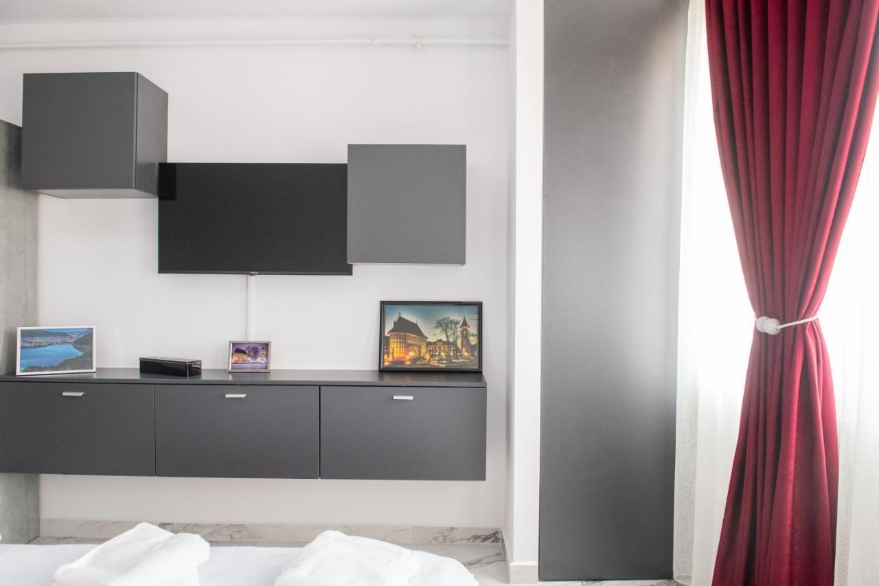 Apart Hotel Center Piatra Neamţ Dış mekan fotoğraf